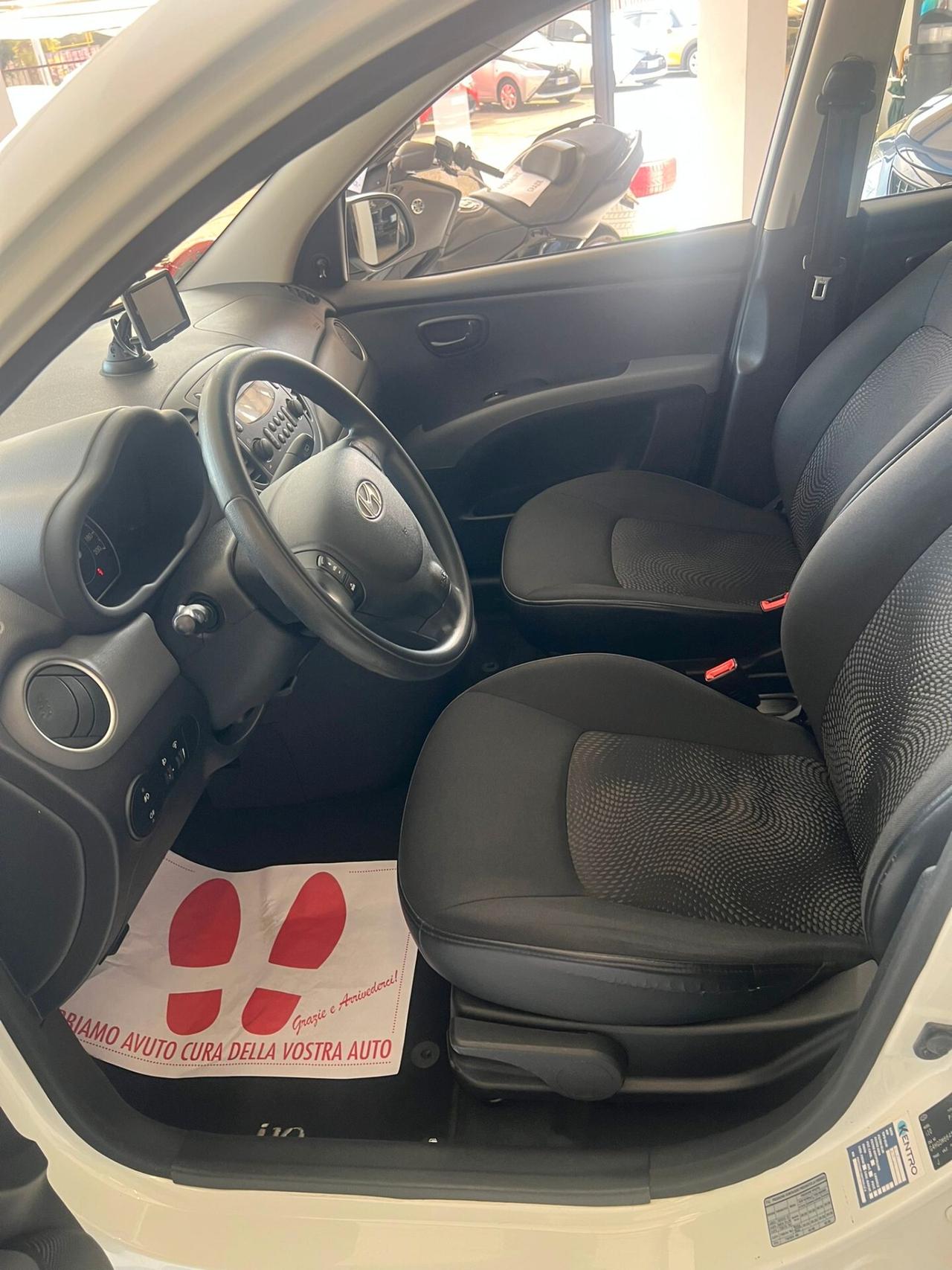 Hyundai i10 1.1 12V Sound Edition