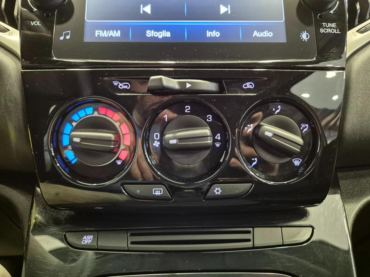 Lancia Ypsilon 1.0 hybrid Silver !! PREZZO REALE !! - NEOPATENTATI - Sens. Park. - Clima