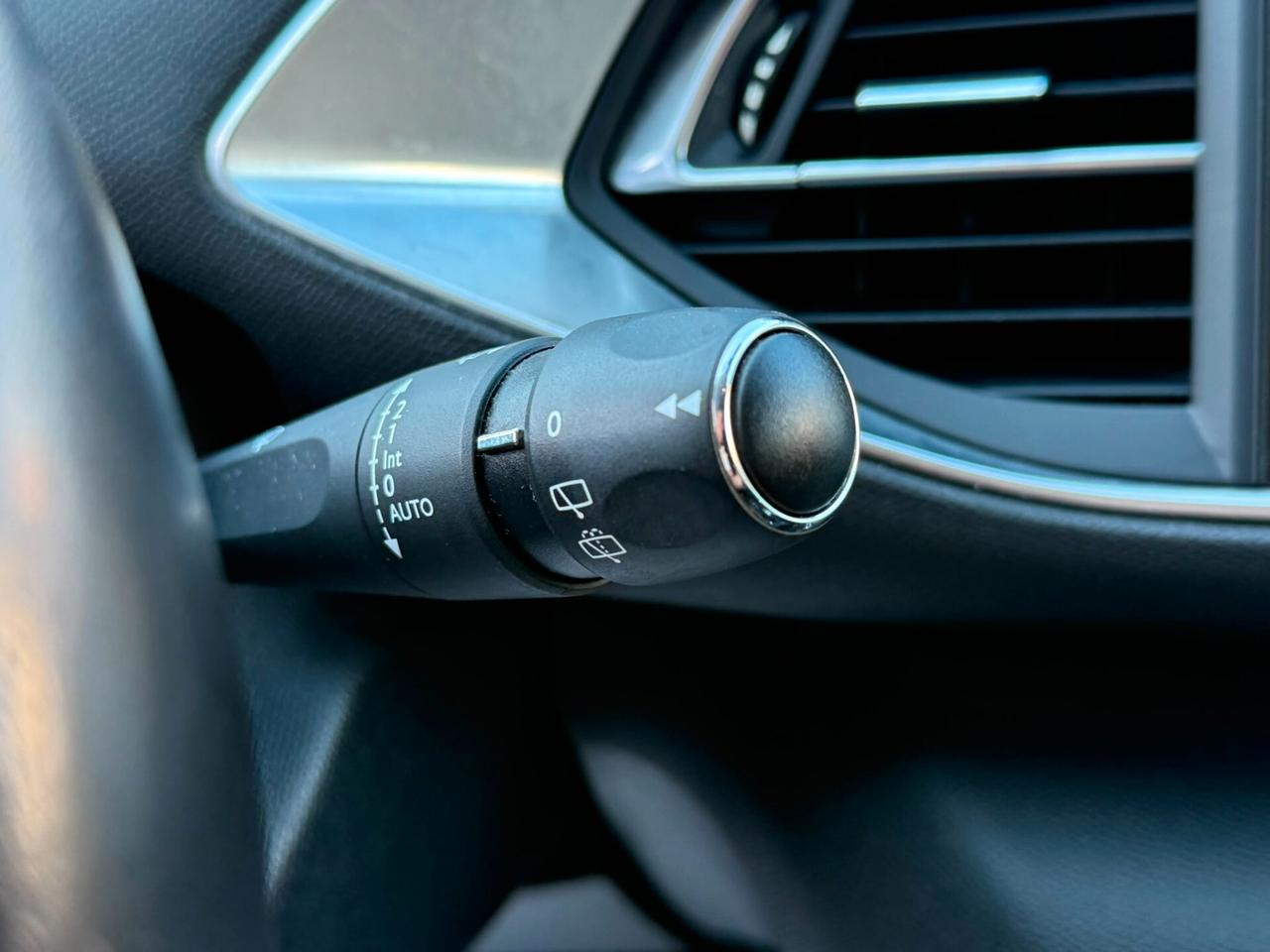 Peugeot 308 BlueHDi 120 S&S