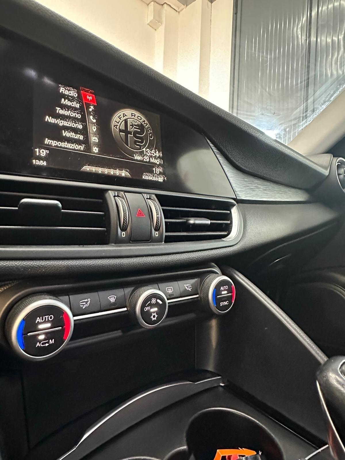 Alfa Romeo Giulia 2.2 Turbodiesel 150cv Super