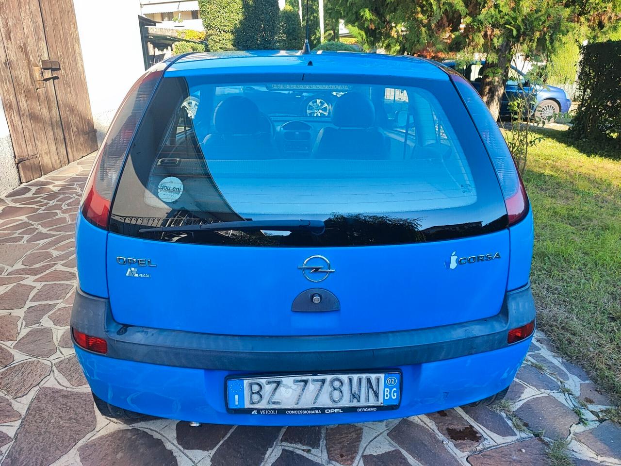 Opel Corsa 1.0 benz euro 4 neopatentati