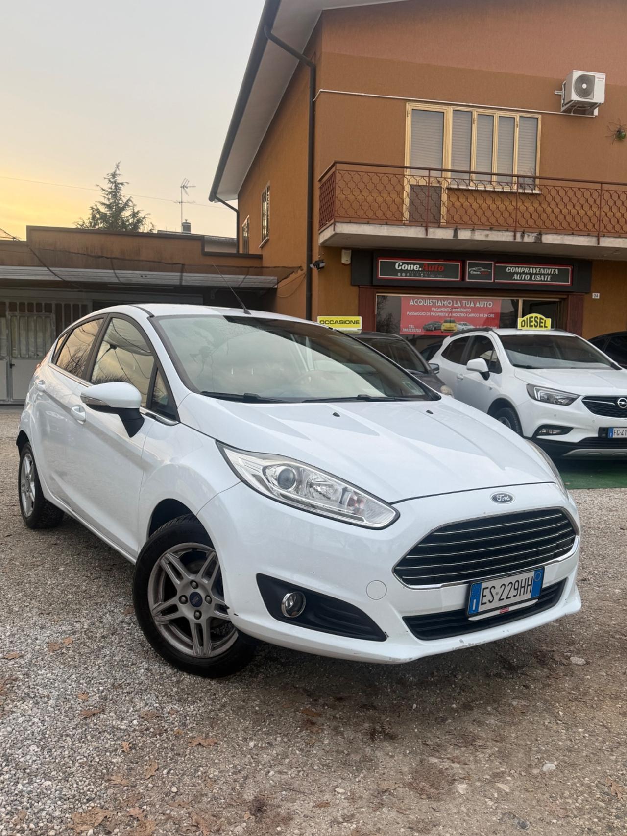 Ford Fiesta 1.4 5p. Bz.- GPL Titanium