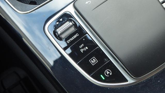 MERCEDES-BENZ GLC 220 d 4Matic Business