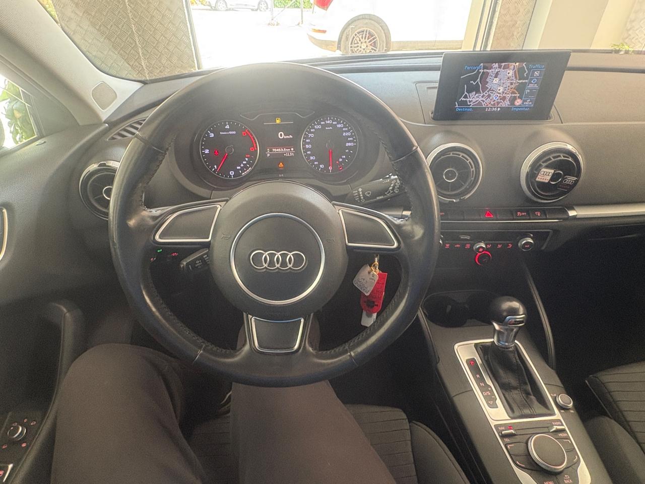 Audi A3 1.6 TDI clean diesel S tronic Ambiente