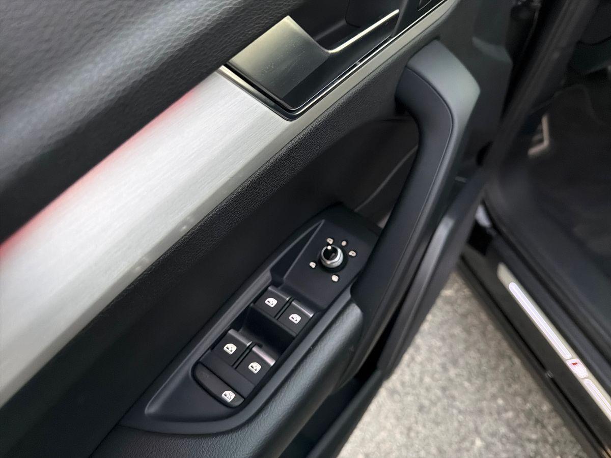 AUDI Q5 Sportback 40 2.0 tdi mhev 12V S line Plus quattro s-tronic