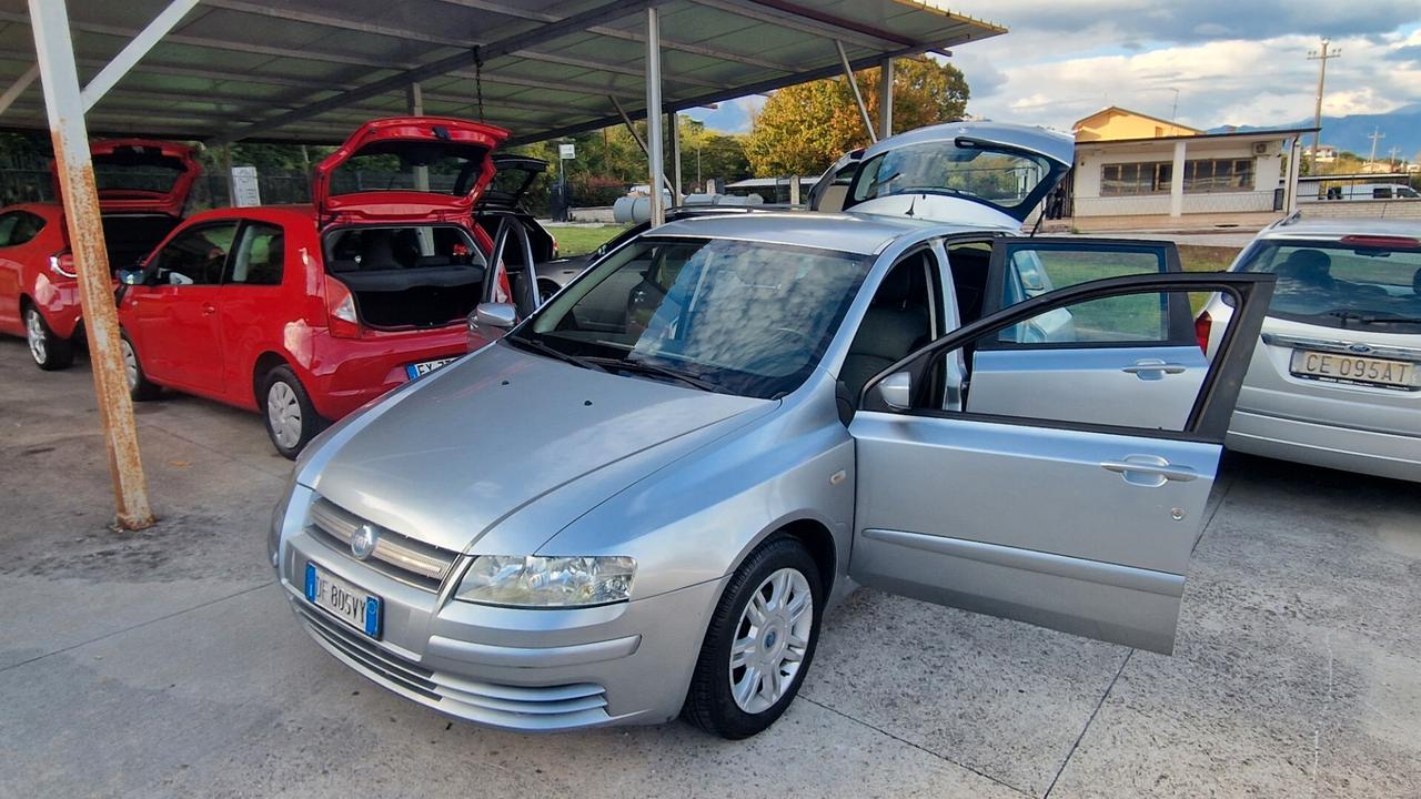 Fiat Stilo 1.9 MJT 120 CV 5 porte Dynamic