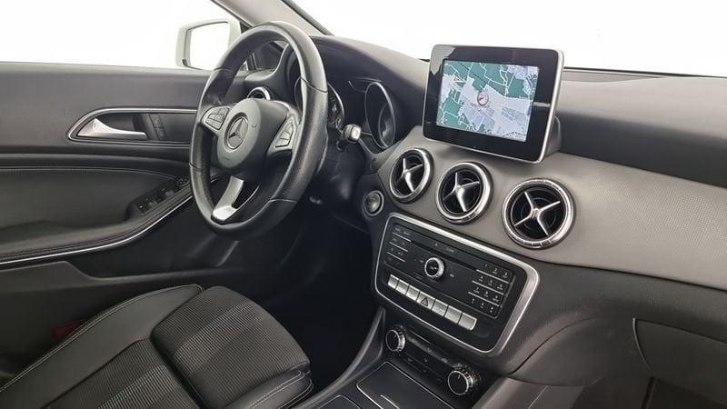 Mercedes-Benz CLA 200 d Shooting Brake Automatic Sport