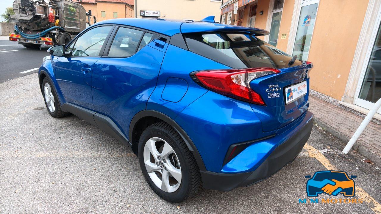 Toyota C-HR 5 Porte C-HR 1.8h Active 2wd e-cvt