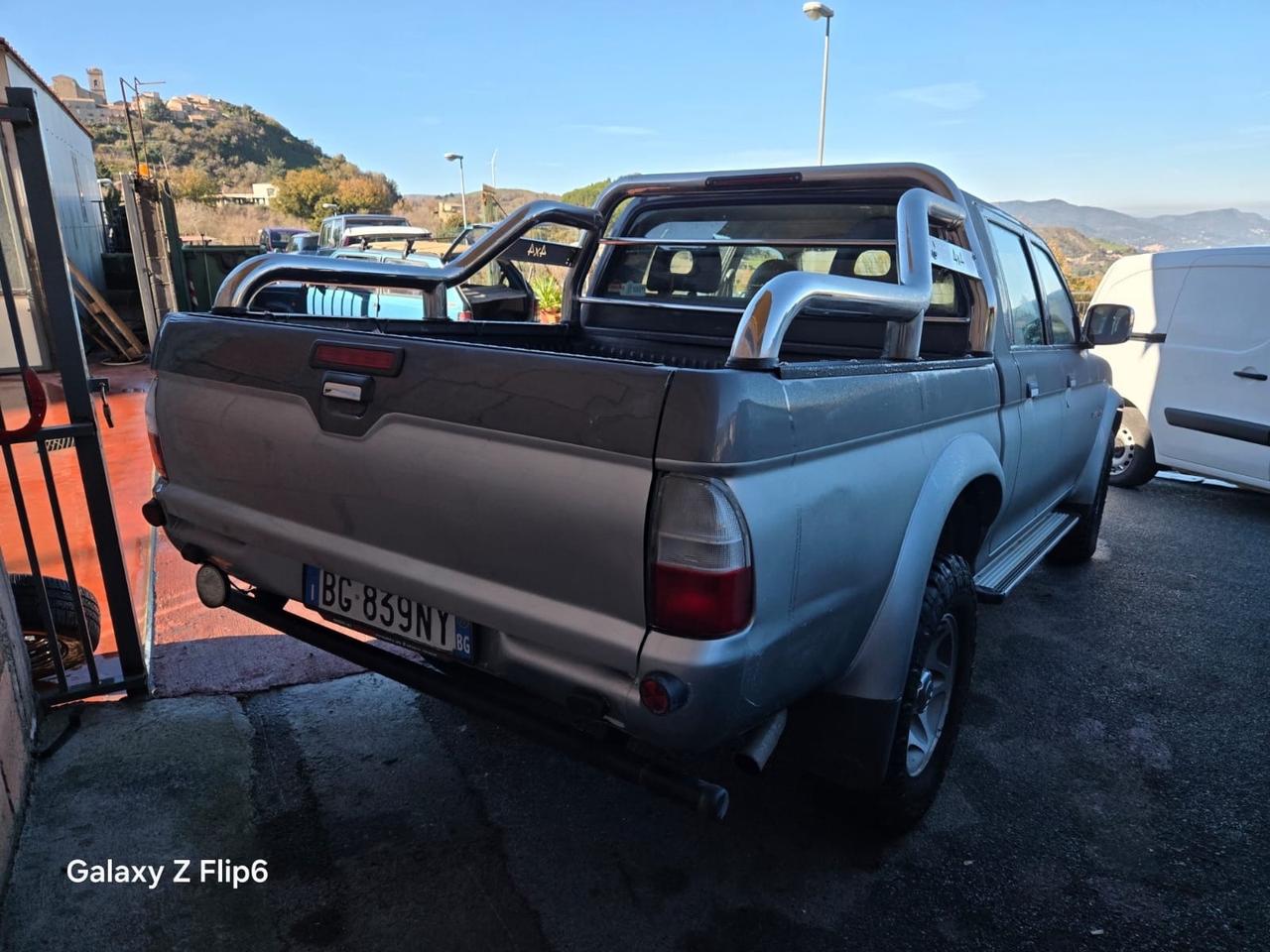 Mitsubishi L200 2.5 TDI 4WD Club Cab Pick-up GL