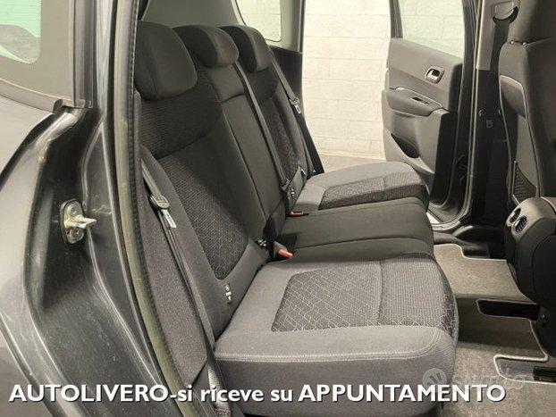 PEUGEOT 3008 1.6 HDi 115CV Active