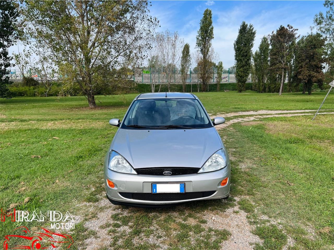 Ford Focus 1.6i 16V cat 5p. Ghia
