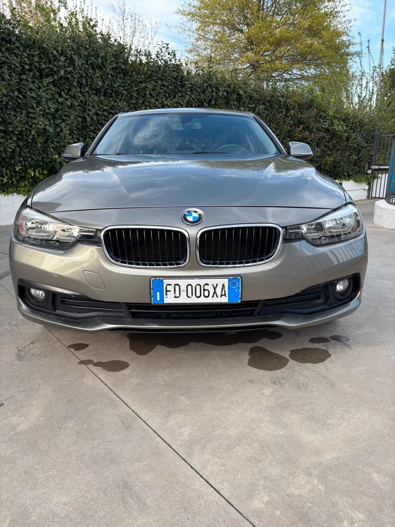 Bmw 320d Touring automatico