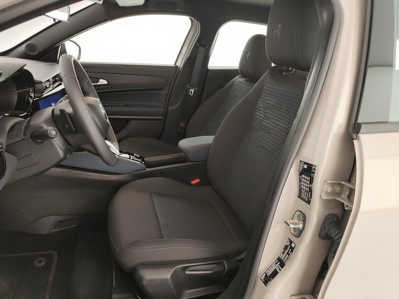 Alfa Romeo Junior 1.2 145 CV Hybrid eDCT6