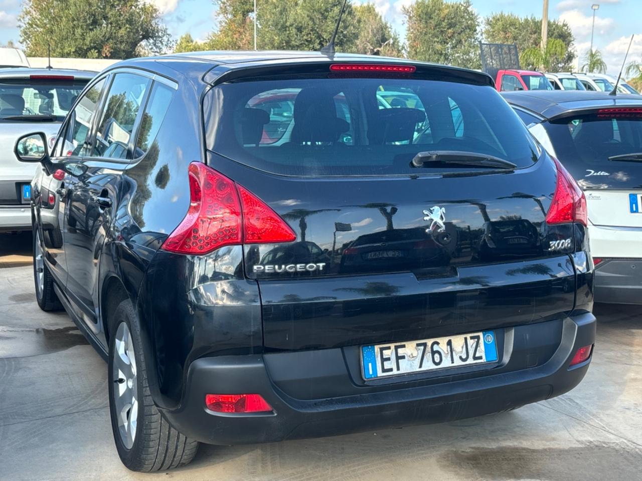 Peugeot 3008 1.6 HDi 110CV cambio robotizzato Premium