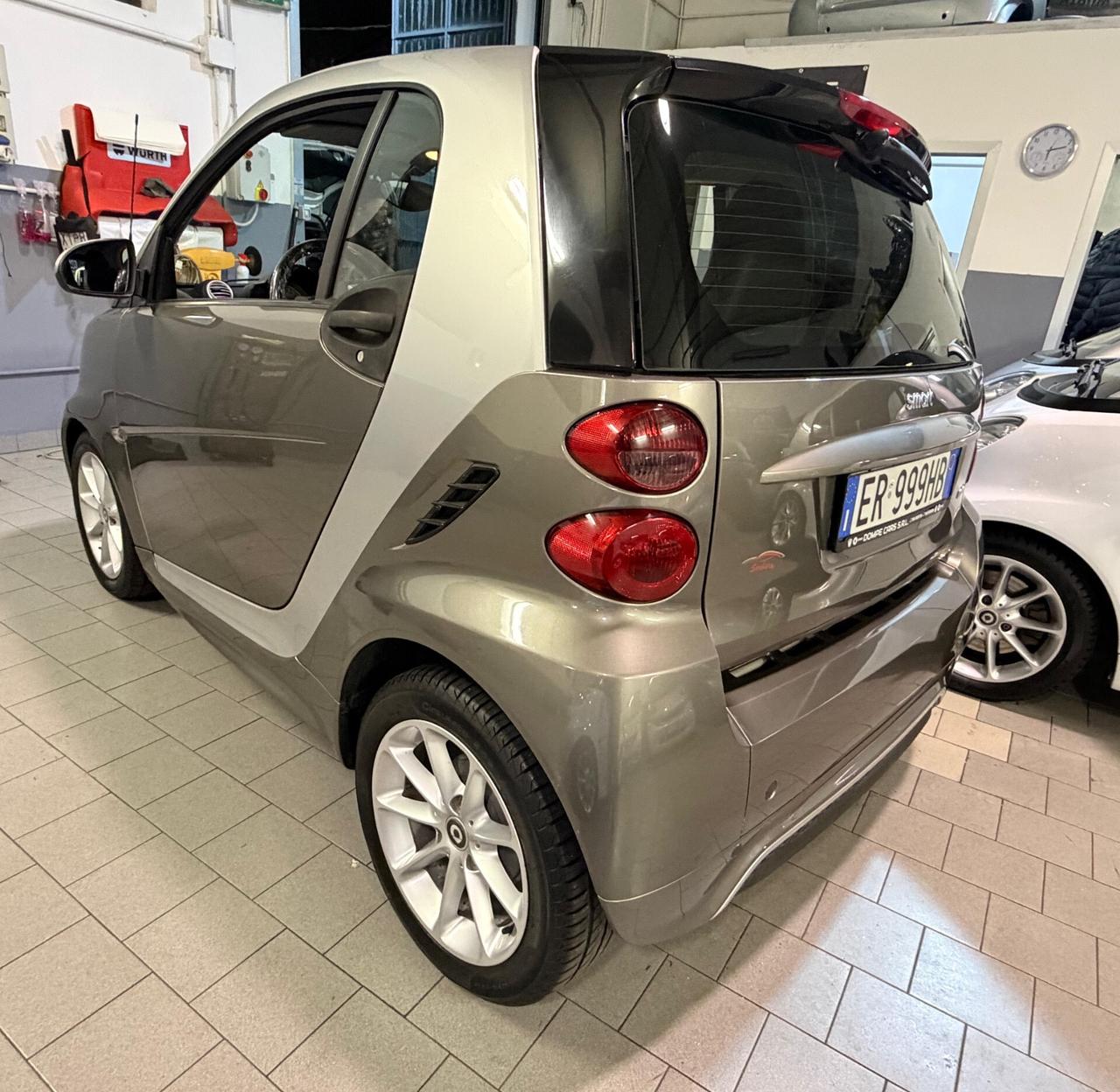 Smart ForTwo 1000 52 kW coupé pulse con servosterzo