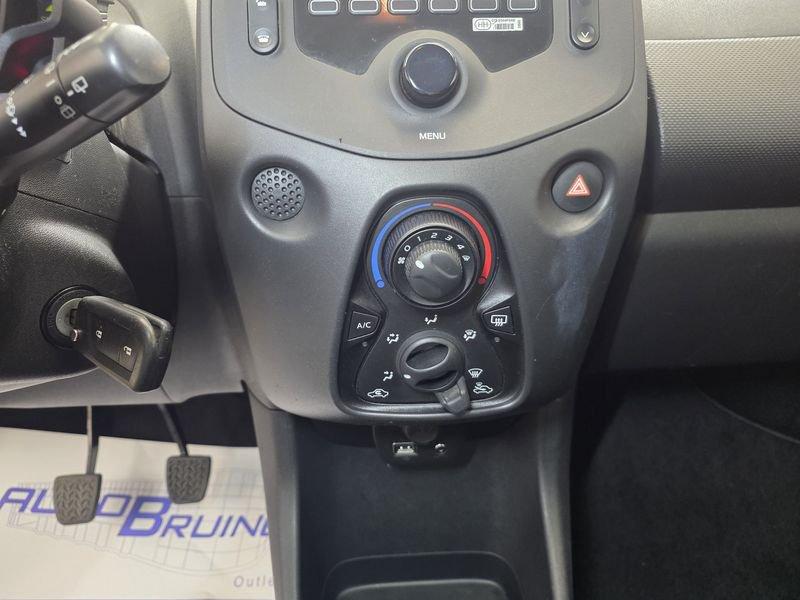 Toyota Aygo Aygo 5p 1.0 x-fun 72cv