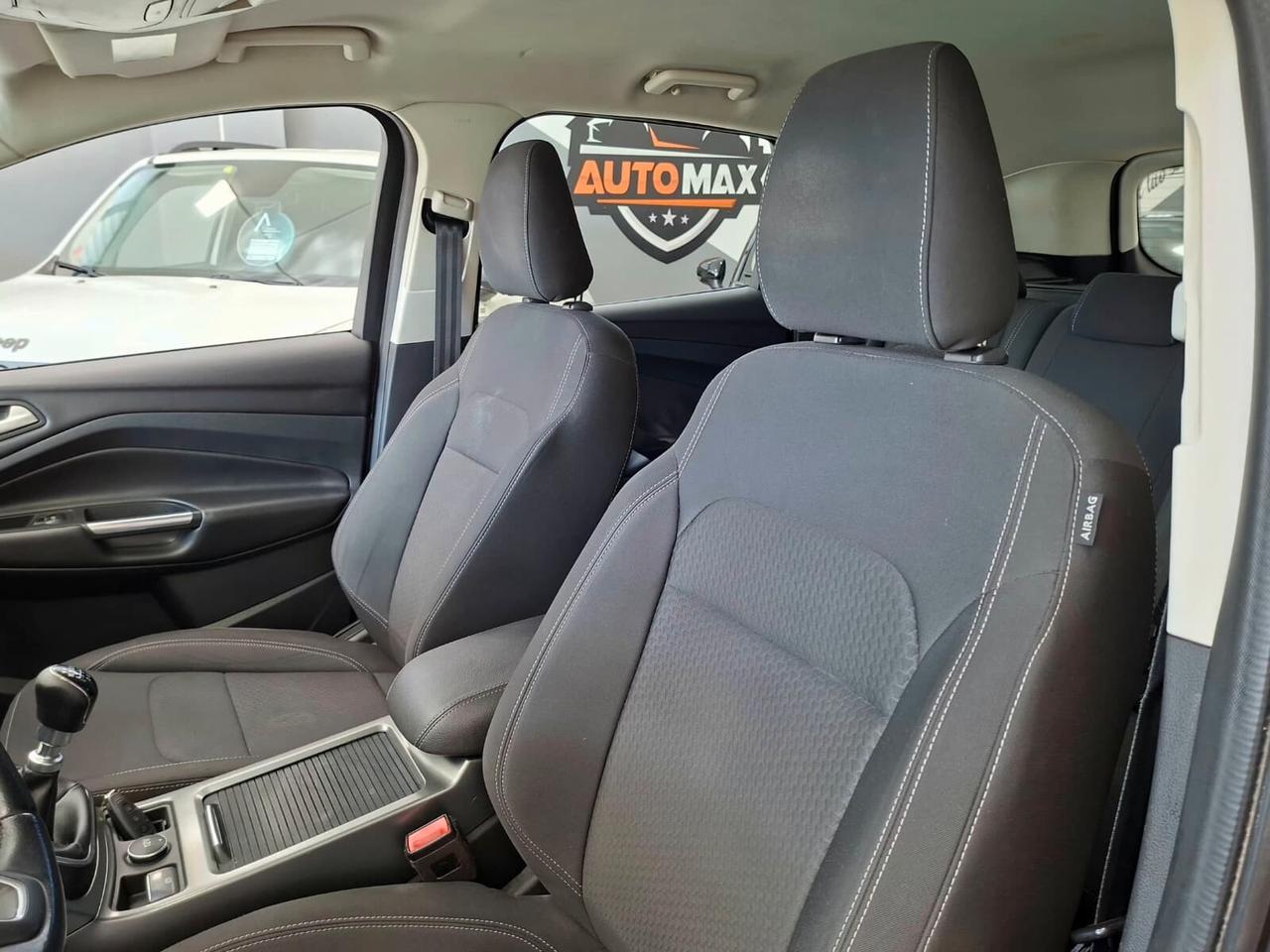 Ford Kuga 1.5 TDCI 120cv Titanium 2017