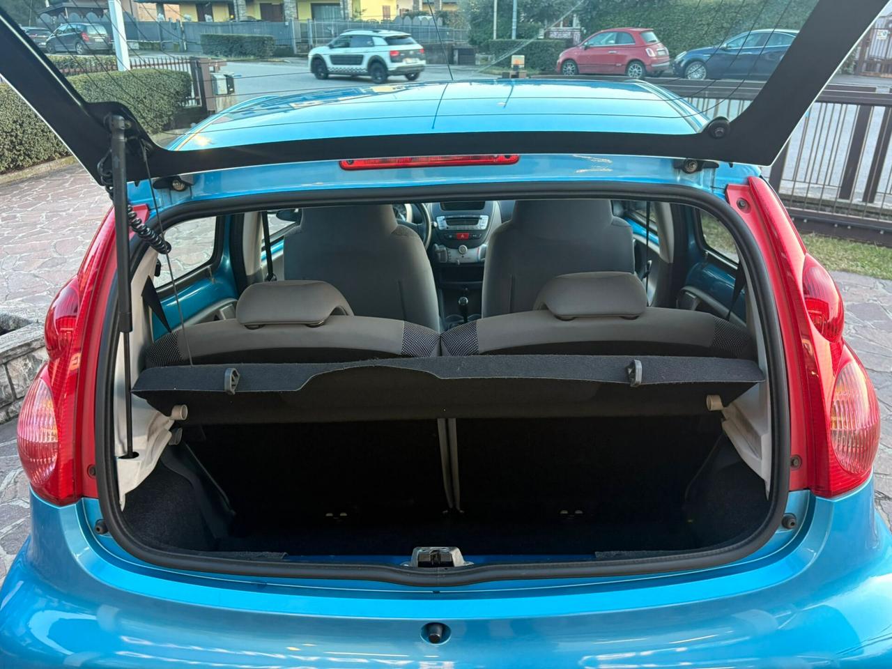 Peugeot 107 1.0 68CV 5p. Urban Move