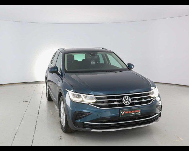 VOLKSWAGEN Tiguan 2.0 TDI 150 CV SCR DSG Elegance