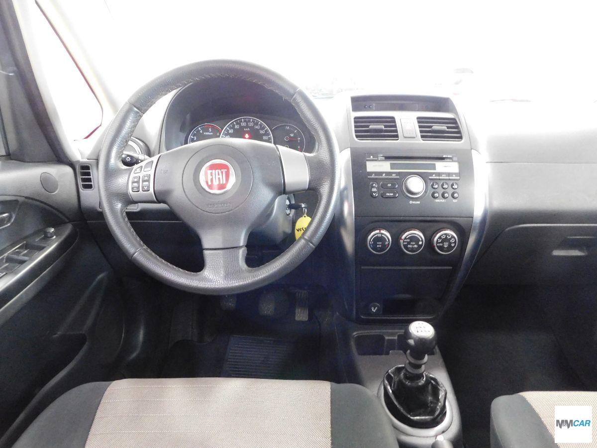 FIAT - Sedici - 1.9 MJT 4x4 Emotion