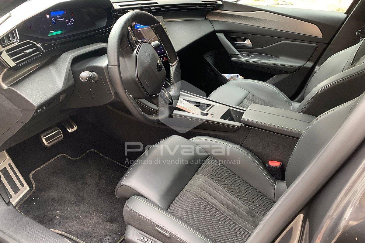 PEUGEOT 408 Hybrid 225 e-EAT8 GT