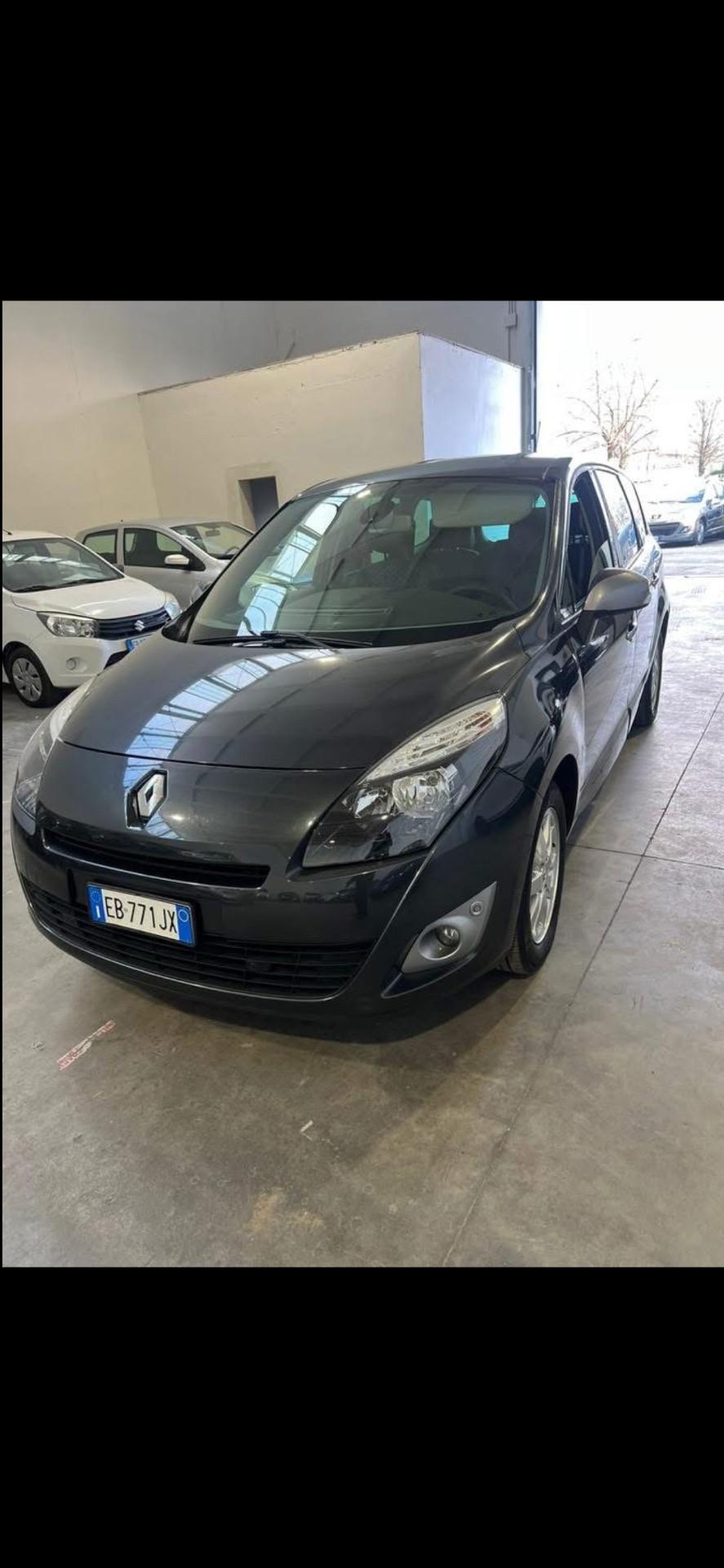 Renault Scenic Scénic 1.9 dCi 130CV Luxe