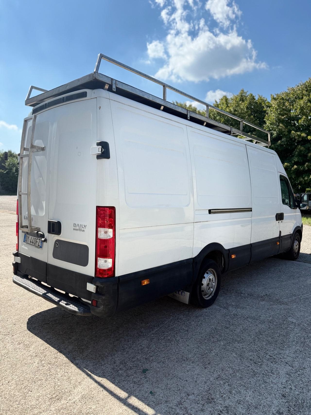 Iveco Ecodaily 35S18VP 3.0 Hpt PL-TA Midivan