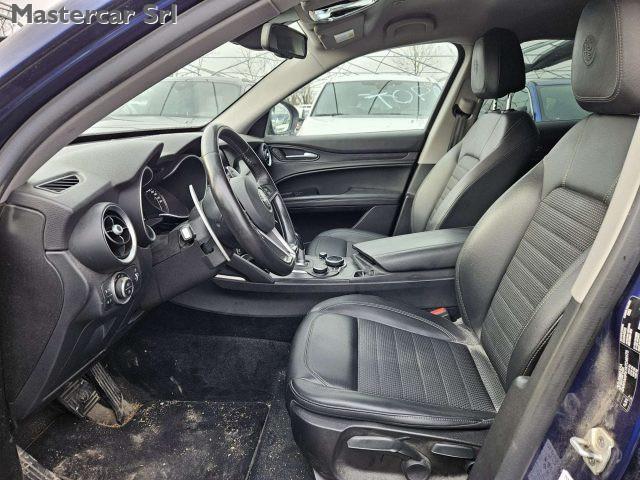 ALFA ROMEO Stelvio Executive Q4 190cv auto my19 - FT745KR