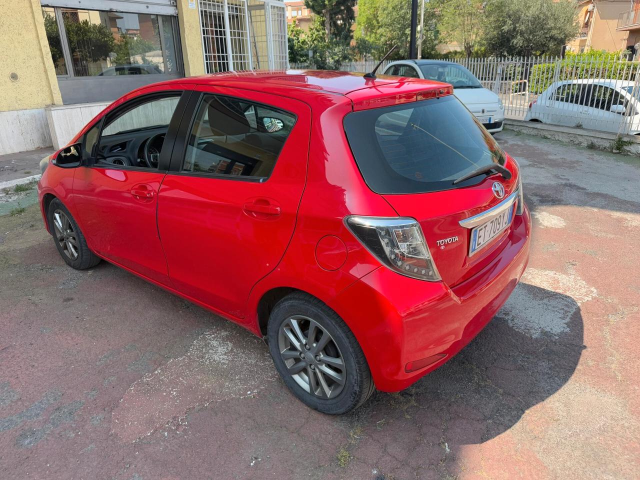 Toyota Yaris 90cv Lounge *RETROCAMERA