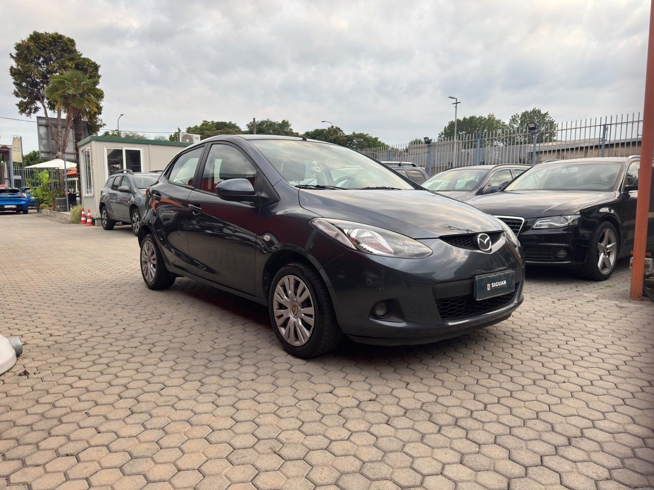 Mazda 2 1.3 16V 75CV 5p