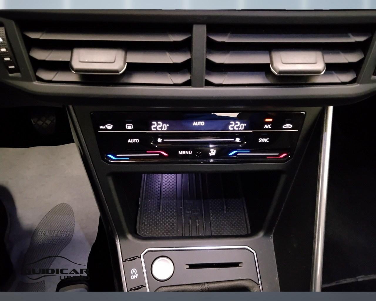VOLKSWAGEN Polo VI 2022 - Polo 1.0 tsi Style 95cv