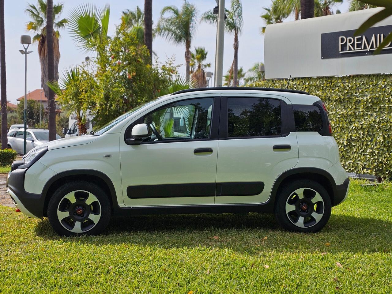 Fiat Panda 1.0 FireFly S&S Hybrid City Cross