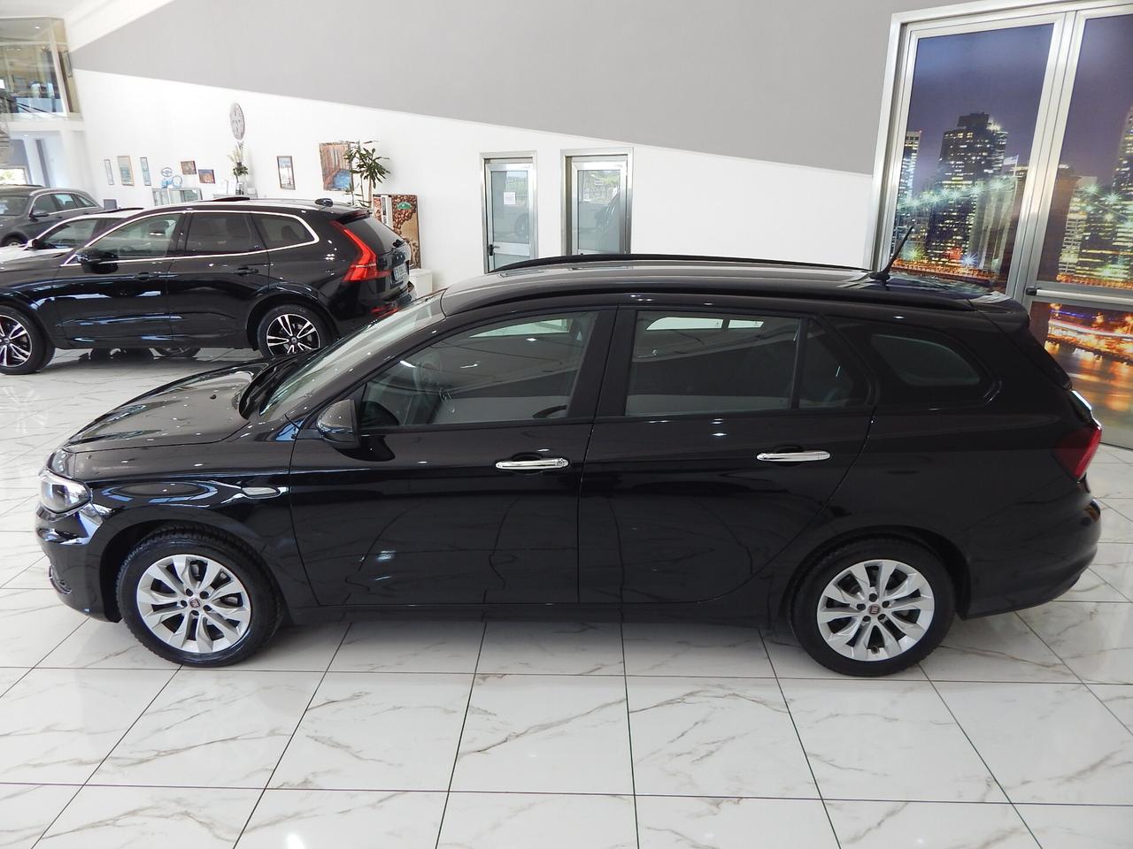 Fiat Tipo SW 1.6 mjt Easy Business S&S NAVIGATORE-PARK