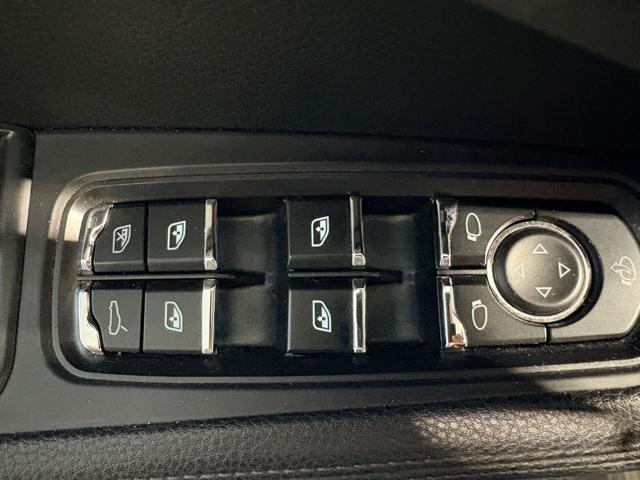 PORSCHE Macan S 3.0D 258CV PDK CHRONO CarPlay/Android* UNIPRO. *
