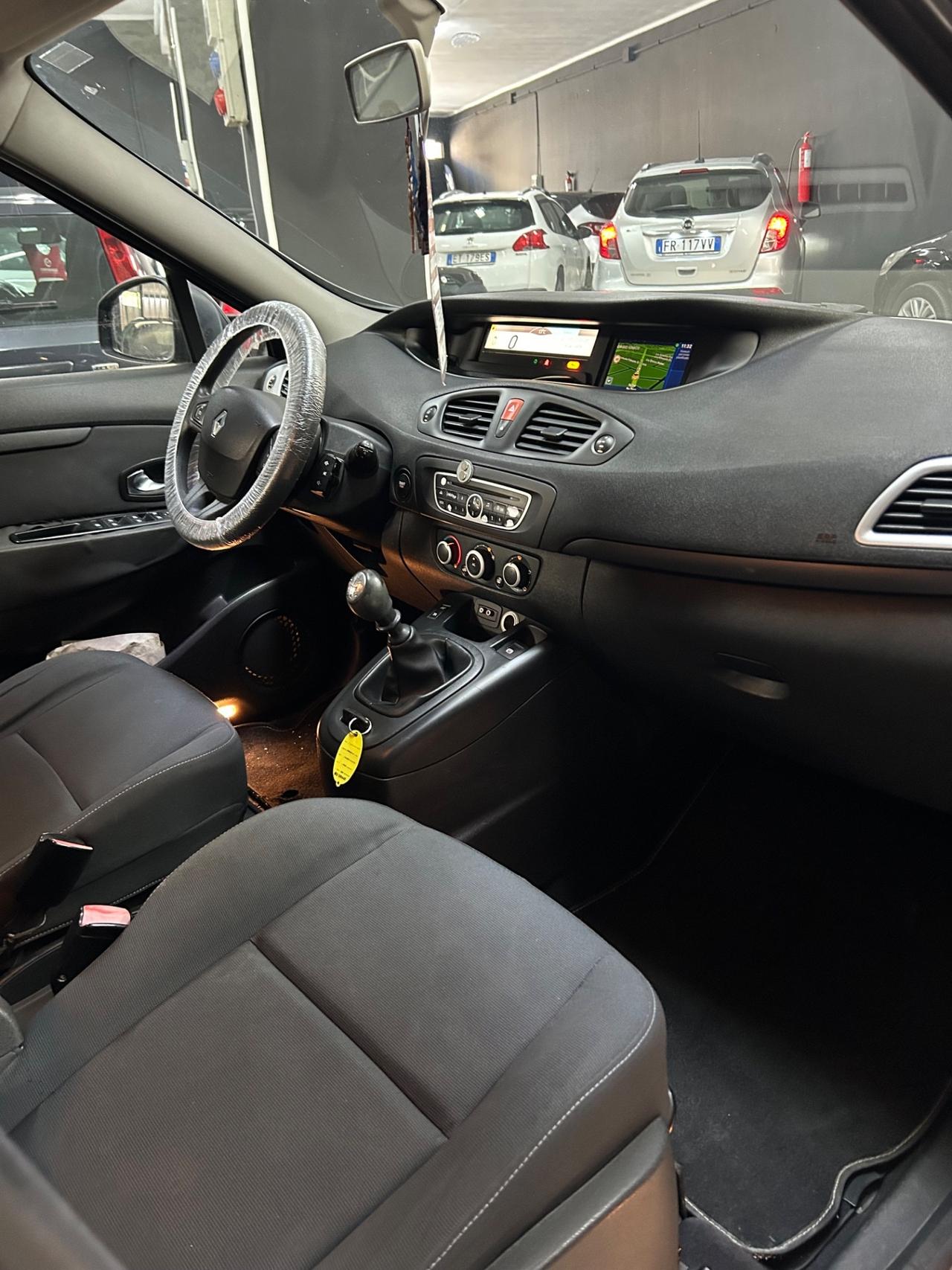 Renault Scenic Scénic X-Mod 1.5 dCi 105CV Confort