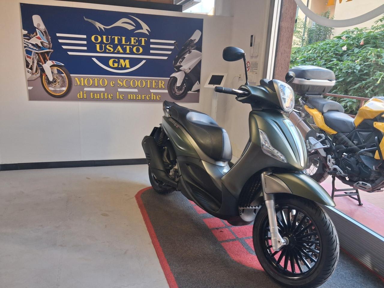 Piaggio Beverly 300 ABS + TCS
