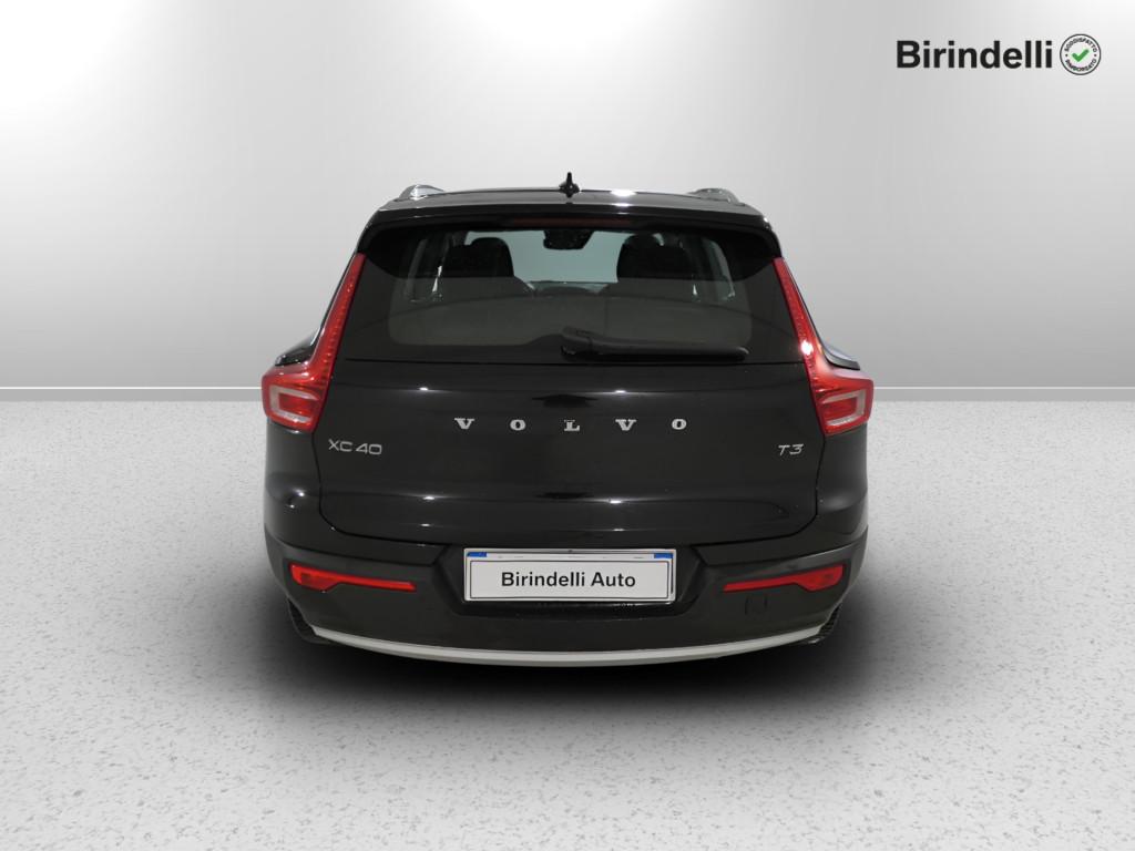 VOLVO XC40 (2017-->) - XC40 T3 Geartronic Momentum