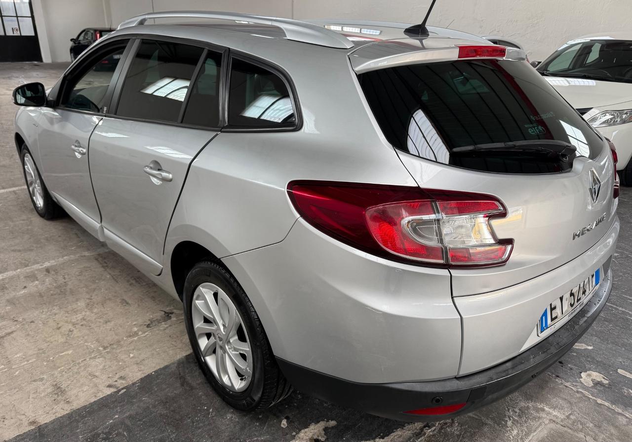 Renault Megane 1.5 dCi 110CV SporTour Limited - 2015