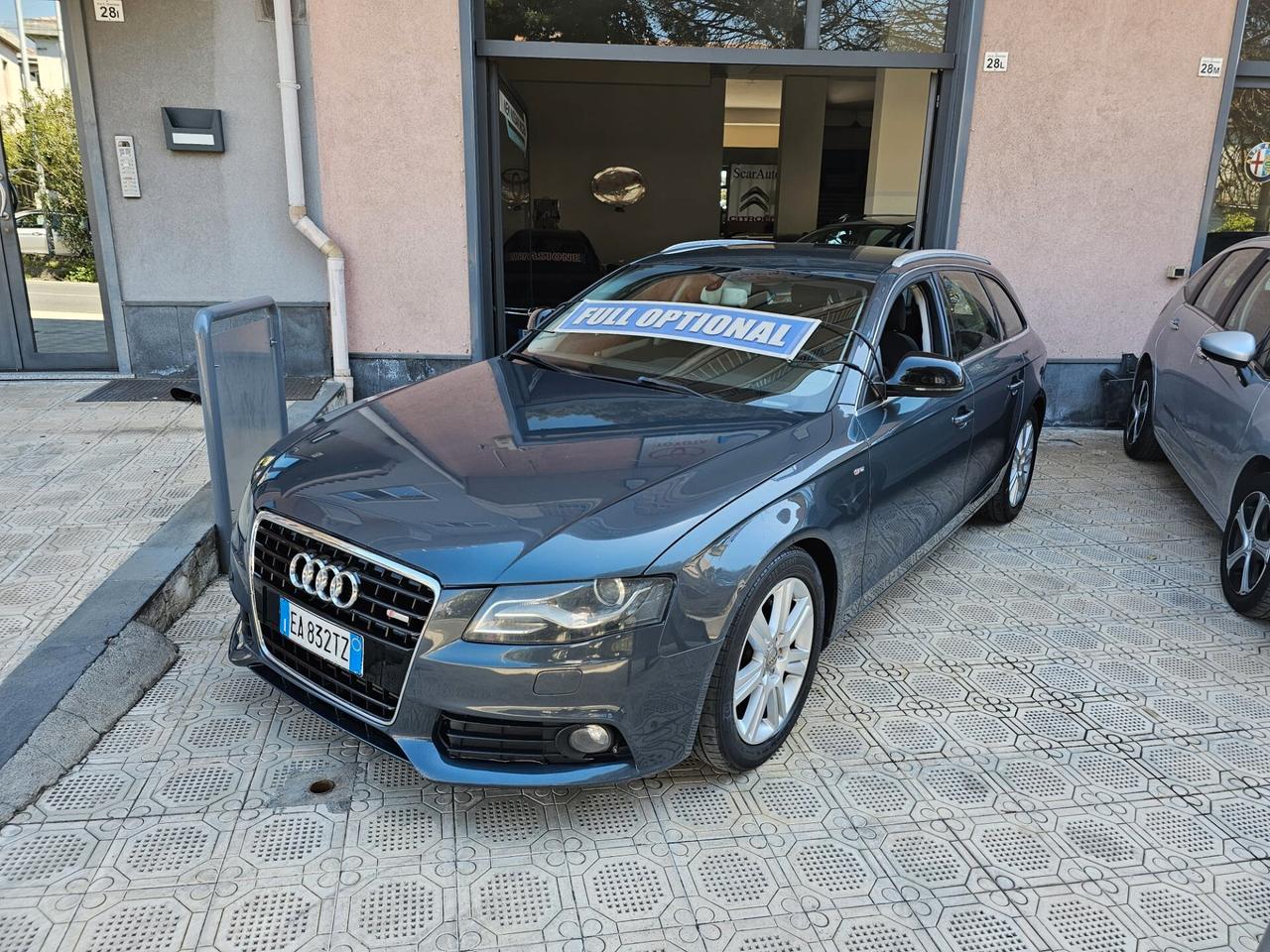 Audi A4 2.0 TDI 143CV S-Line