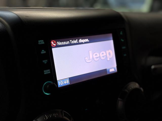 JEEP Wrangler Unlimited 2.8 CRD DPF Sahara Auto