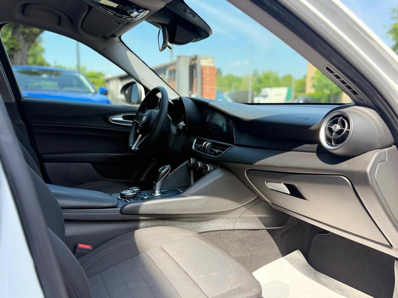 Alfa Romeo Giulia 2.2 Turbodiesel 160 CV AT8 Executive