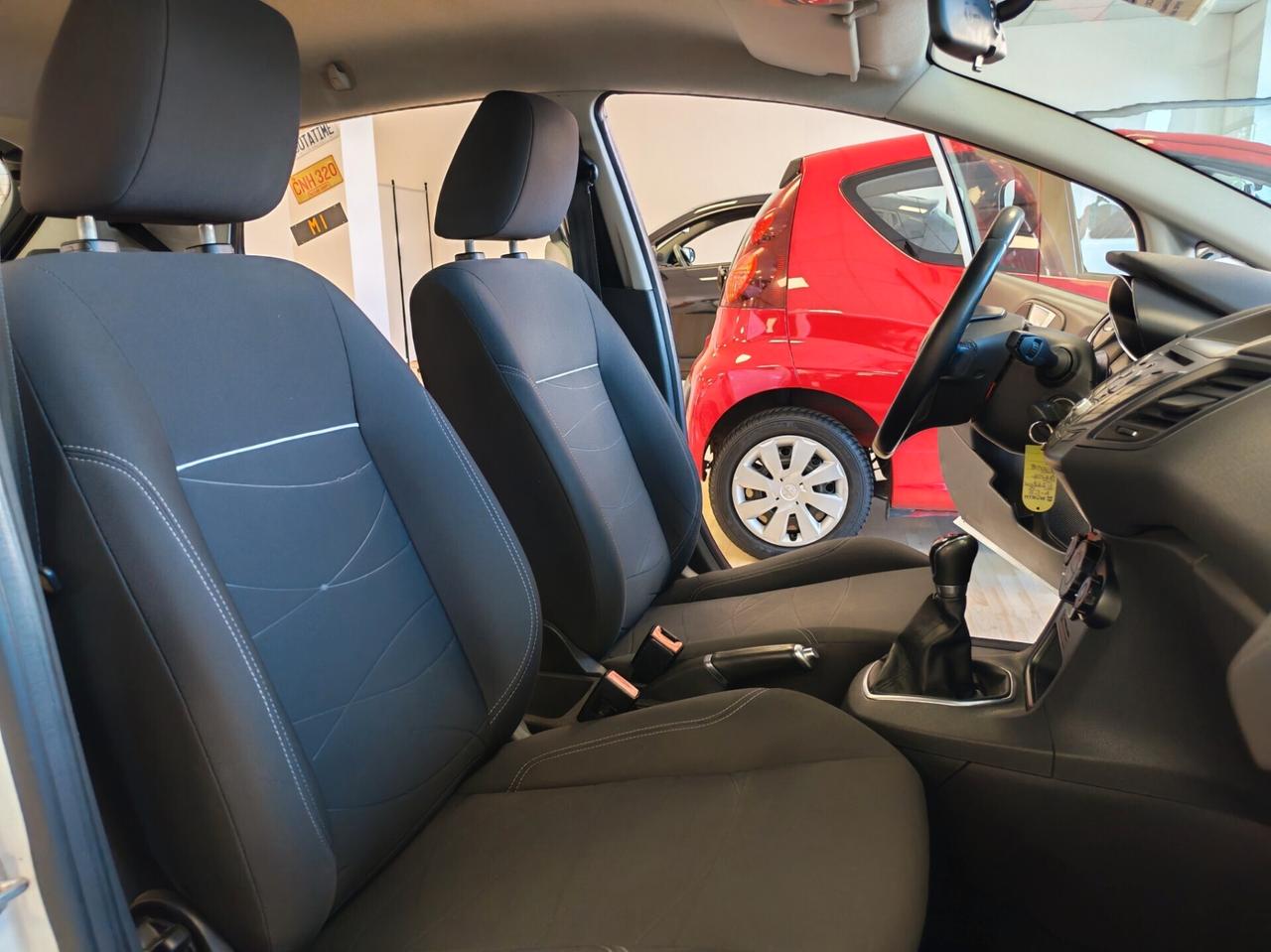 Ford Fiesta - DISTRIBUZIONE NUOVA e TAGLIANDATA - euro 6 !!!