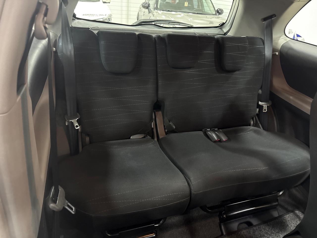 Toyota Yaris 1.0 benzina 140 mila km