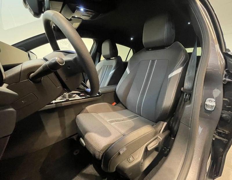 Opel Astra 1.2 Turbo 130 CV GS