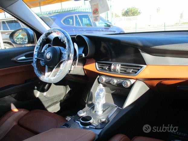 Alfa Romeo Giulia 2.2 T 210CV E6 Q4 VELOCE NAVI/PE