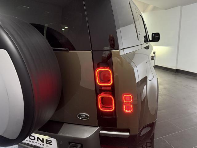 LAND ROVER Defender 110 3.0D I6 300 CV AWD Auto X-Dynamic HSE