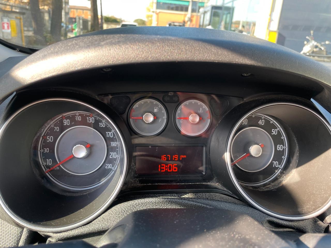 Fiat Punto 1.4 8V 5 porte Natural Power Street