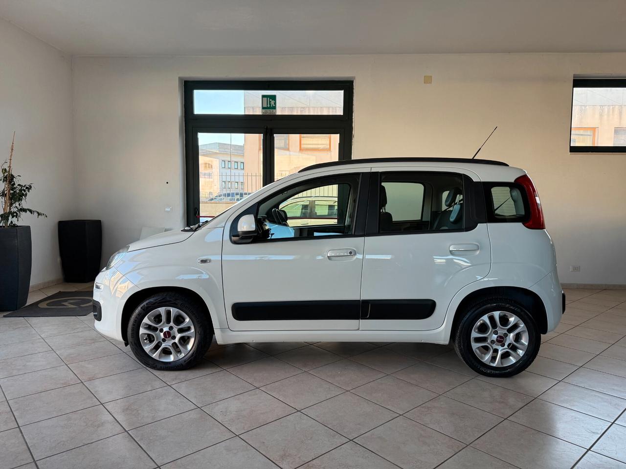 Fiat Panda 1.3 MJT 95 CV S&S Lounge "Perfetta"