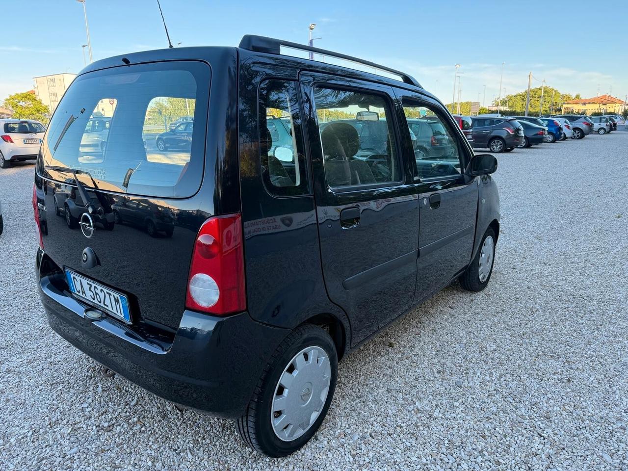 Opel Agila 1.0 12V Cosmo