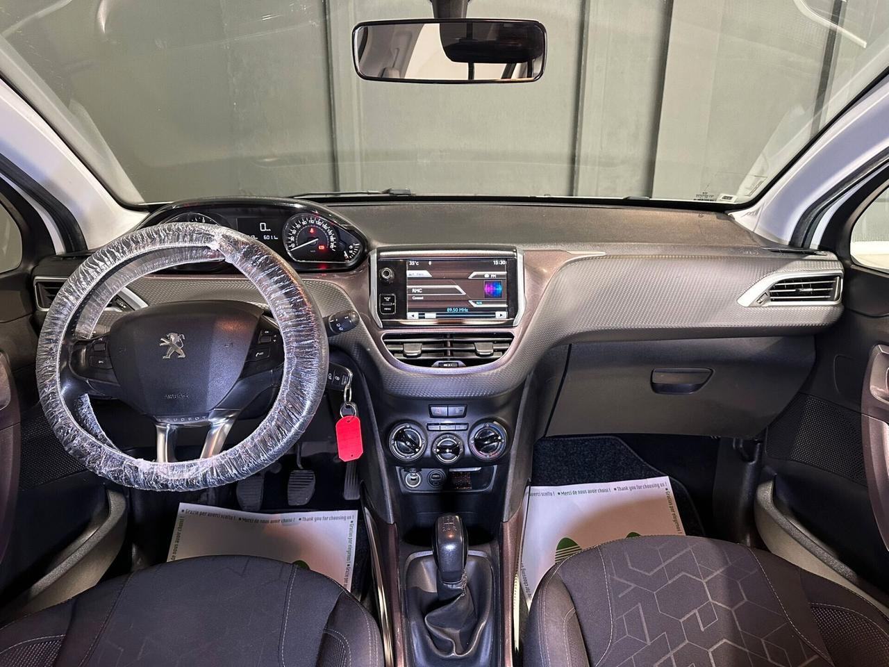 Peugeot 2008 1.6 HDi 92 CV Urban Cross